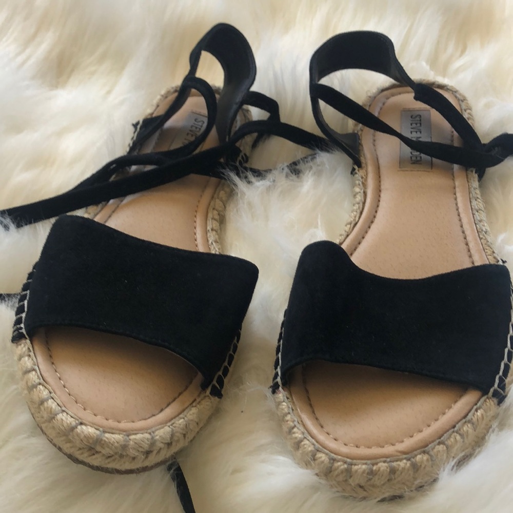 Steve Madden Ensley Sandal